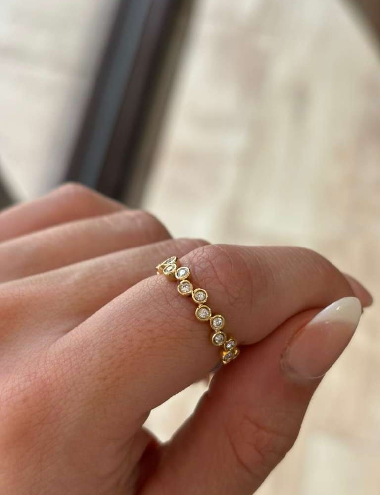 18k wg dia band