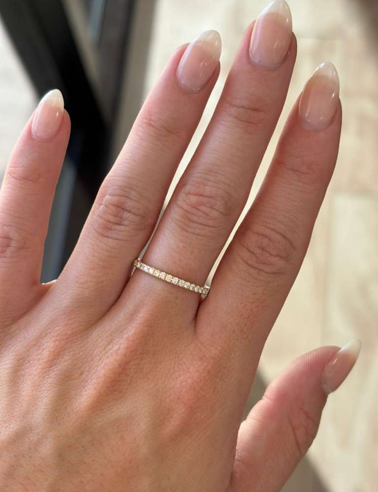 18kyg Natural Diamond Eternity Band 0.60cttw 1.92gr (copy)