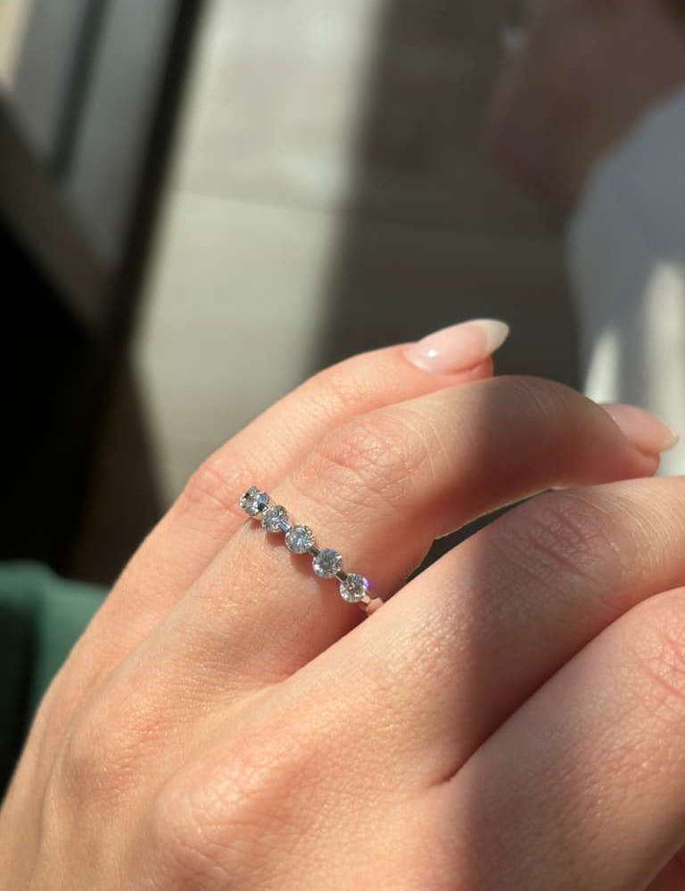 14kwg Diamond Band 0.70cttw 1.71gr