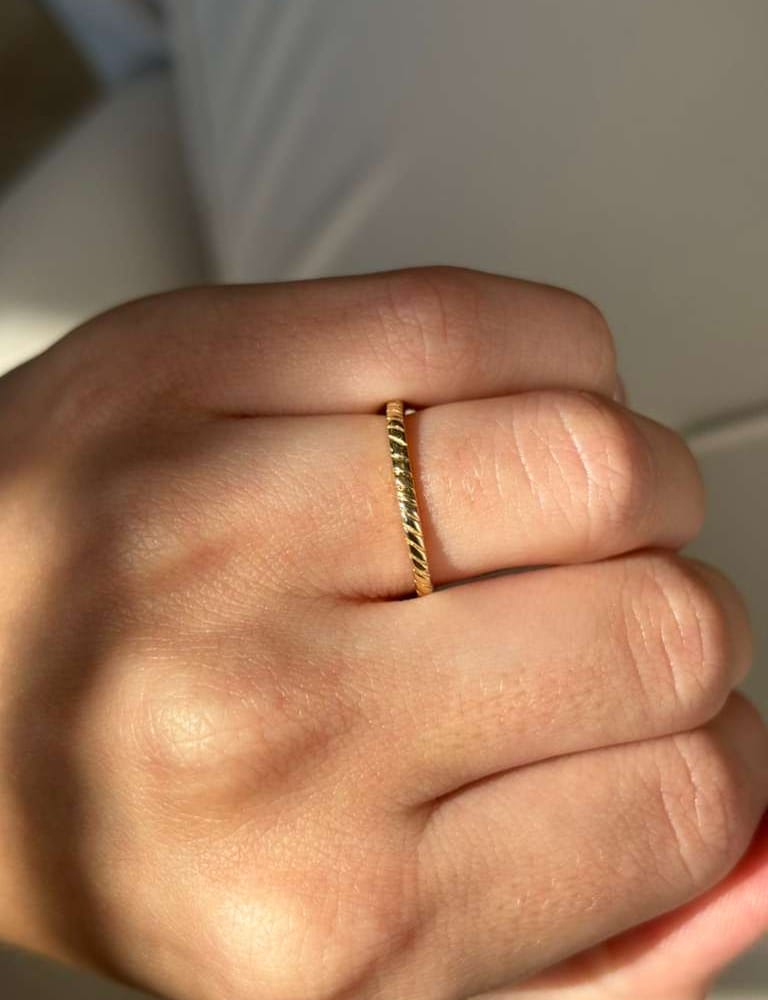 14kyg Lds Wedding Band 1.9gr 1.89mm