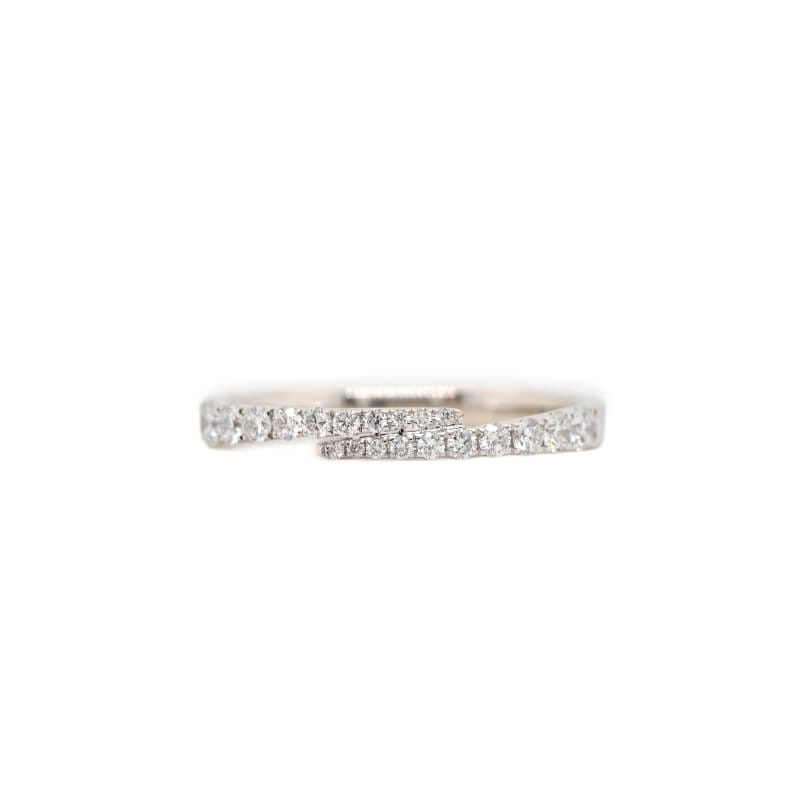 Converging Diamond Band in 14-Karat White Gold