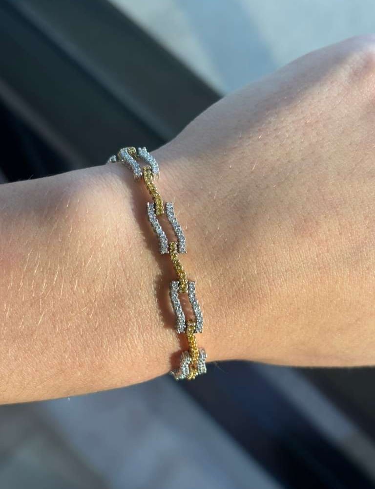 18kwyg Natural Diamond / Yellow Sapphires Bracelet apx 2.50cttw 11.3