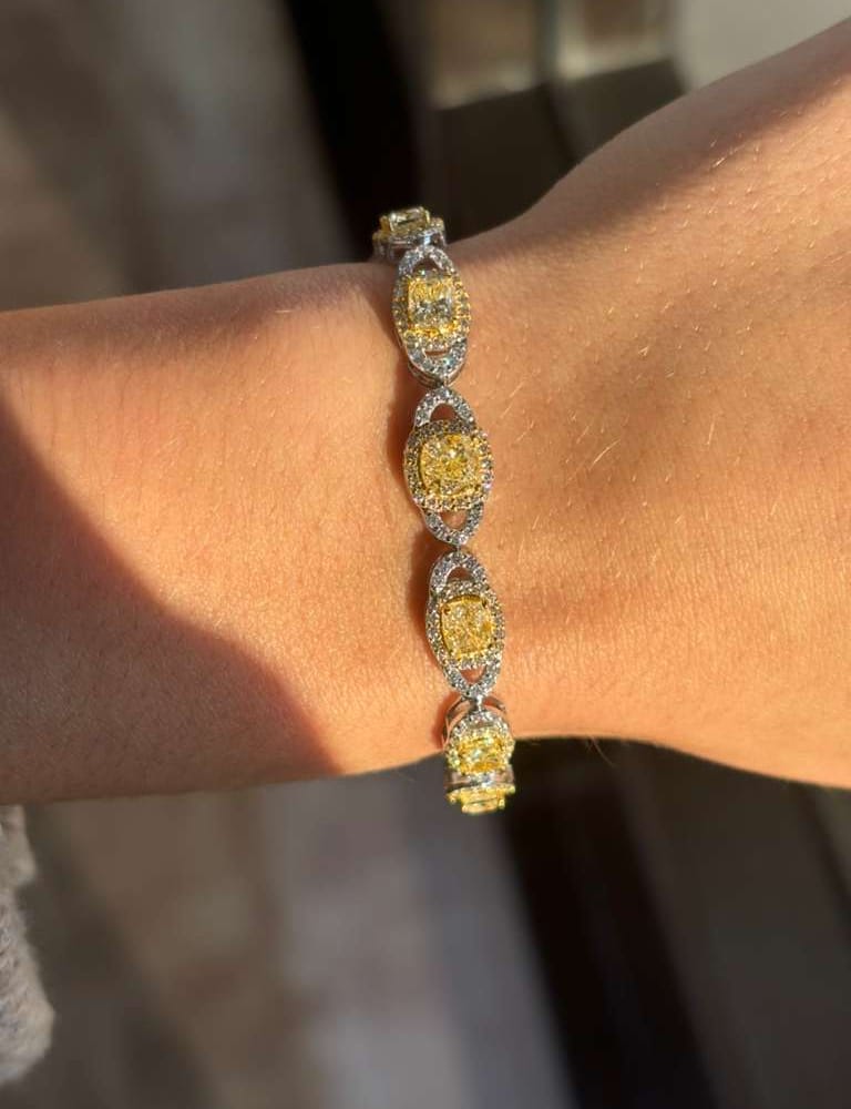 18kwg ylw/Wht Diamond Bracelet ylw-6.65ct White 2.08ct 8.73cttw