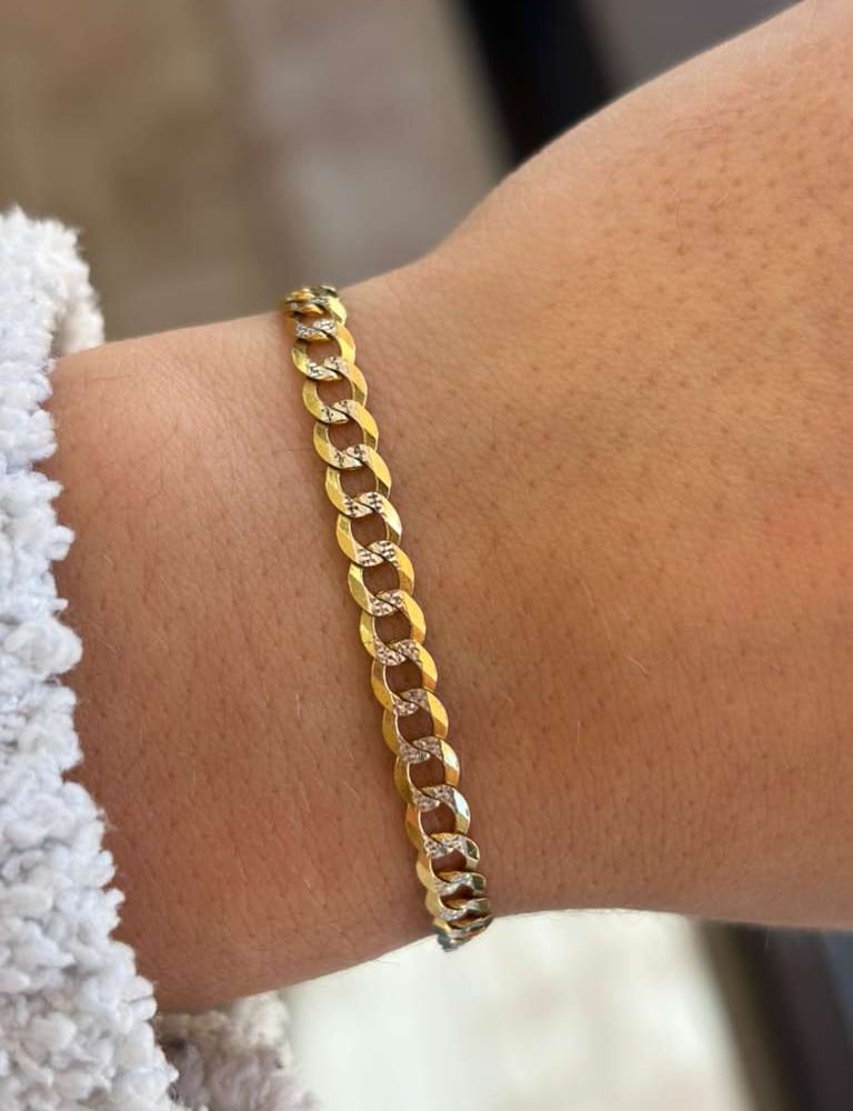 10kyg Flat Gucci Bracelet 4.5gr 8.25