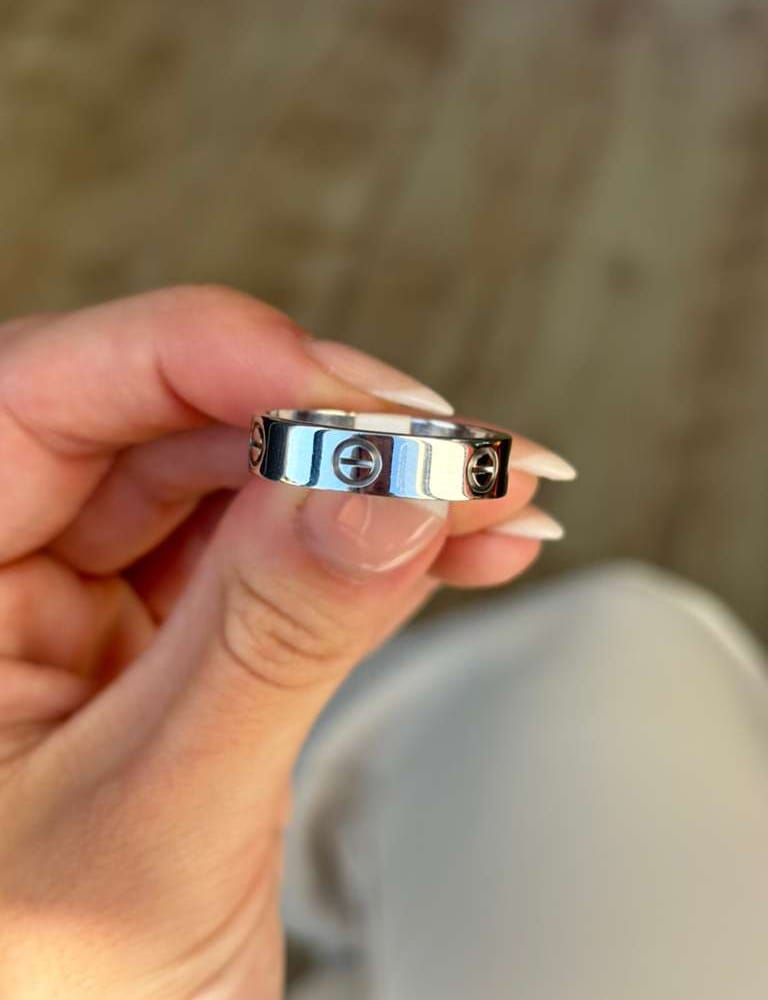 Cartier Mens Band 18k Love Ring