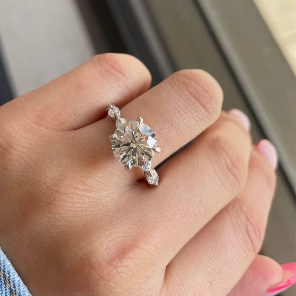 14kwg A. JAFFE LGD RB 3.33 E VS2 IGI # LG650401666 NSD 7.26gr 1.5ct natural side stones